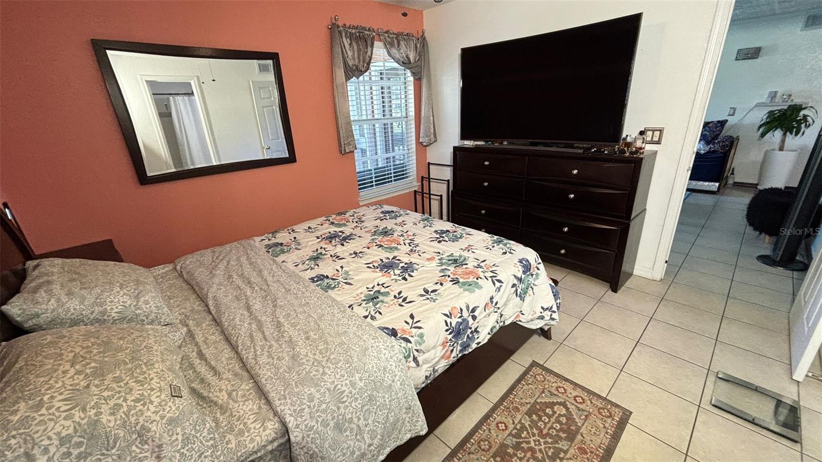 Image 15 of 25 For 10200 Gandy Boulevard N 515(furnis