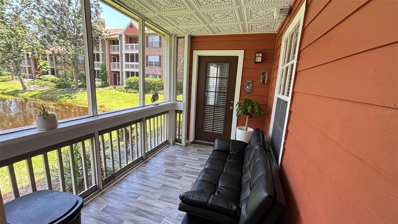 Image 5 of 25 For 10200 Gandy Boulevard N 515(furnis