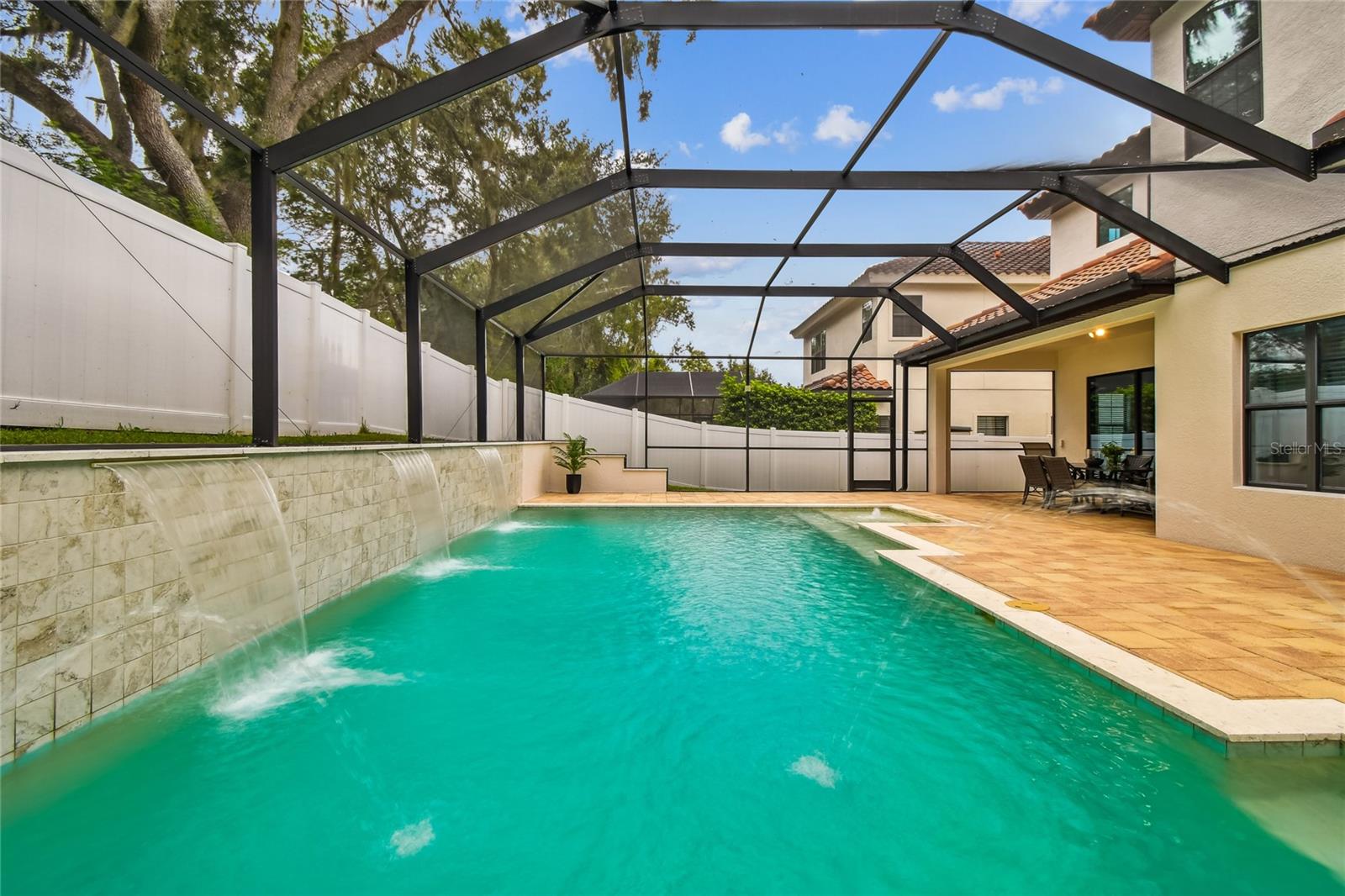 Listing photo id 66 for 2713 Calvano Drive
