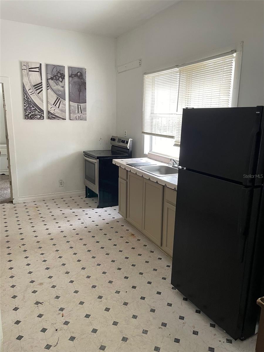 Image 2 of 7 For 1109 26th Avenue