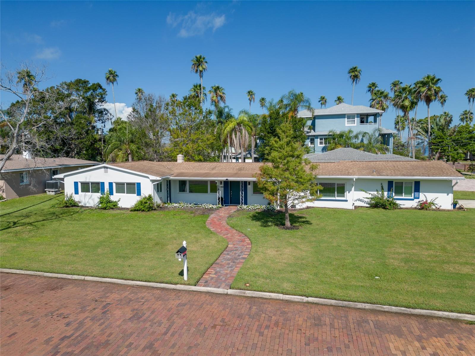 Image 33 of 38 For 1794 Santa Barbara Dr