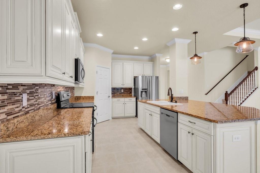Image 16 of 49 For 11209 Coventry Grove Circle