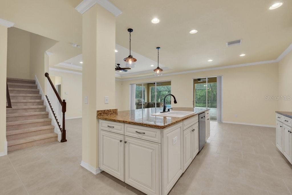 Image 18 of 49 For 11209 Coventry Grove Circle