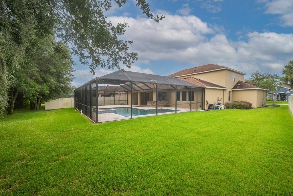 Image 4 of 49 For 11209 Coventry Grove Circle