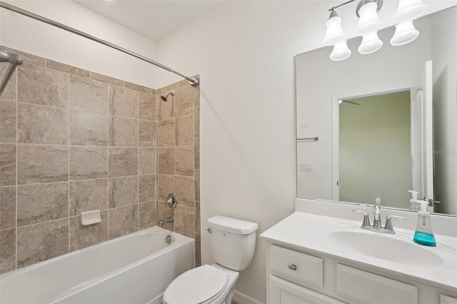 Image 23 of 34 For 11324 Sweetgrass Drive
