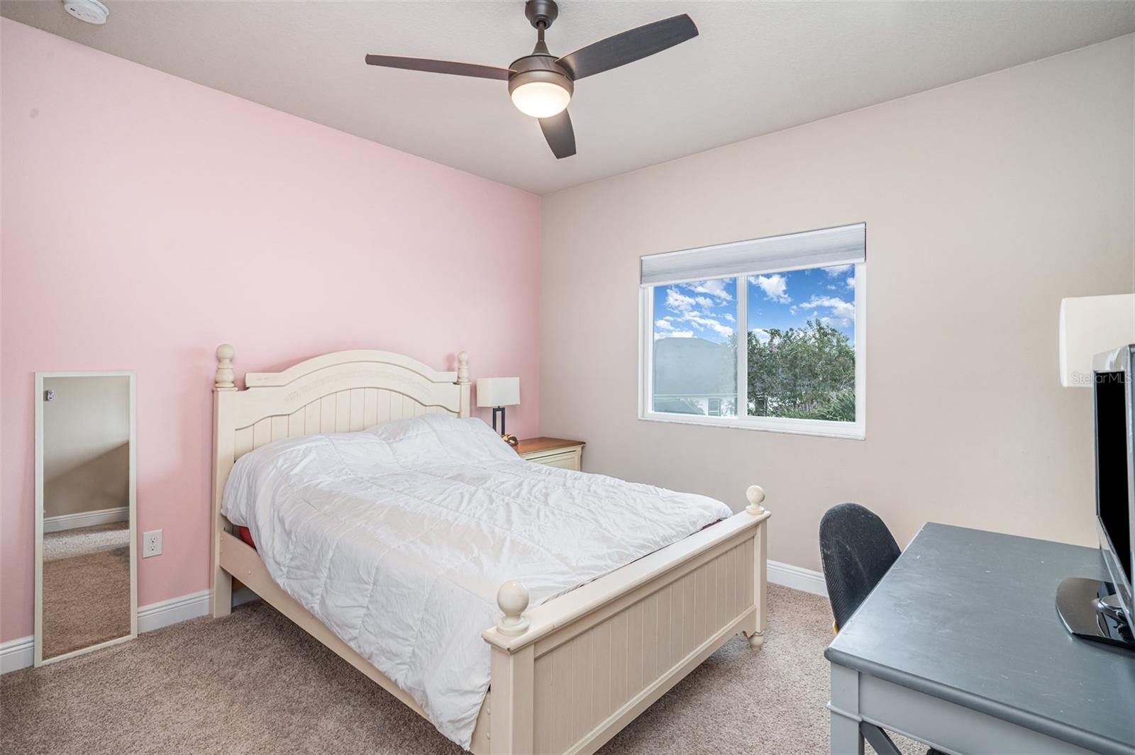 Listing photo id 24 for 6313 Havensport Drive