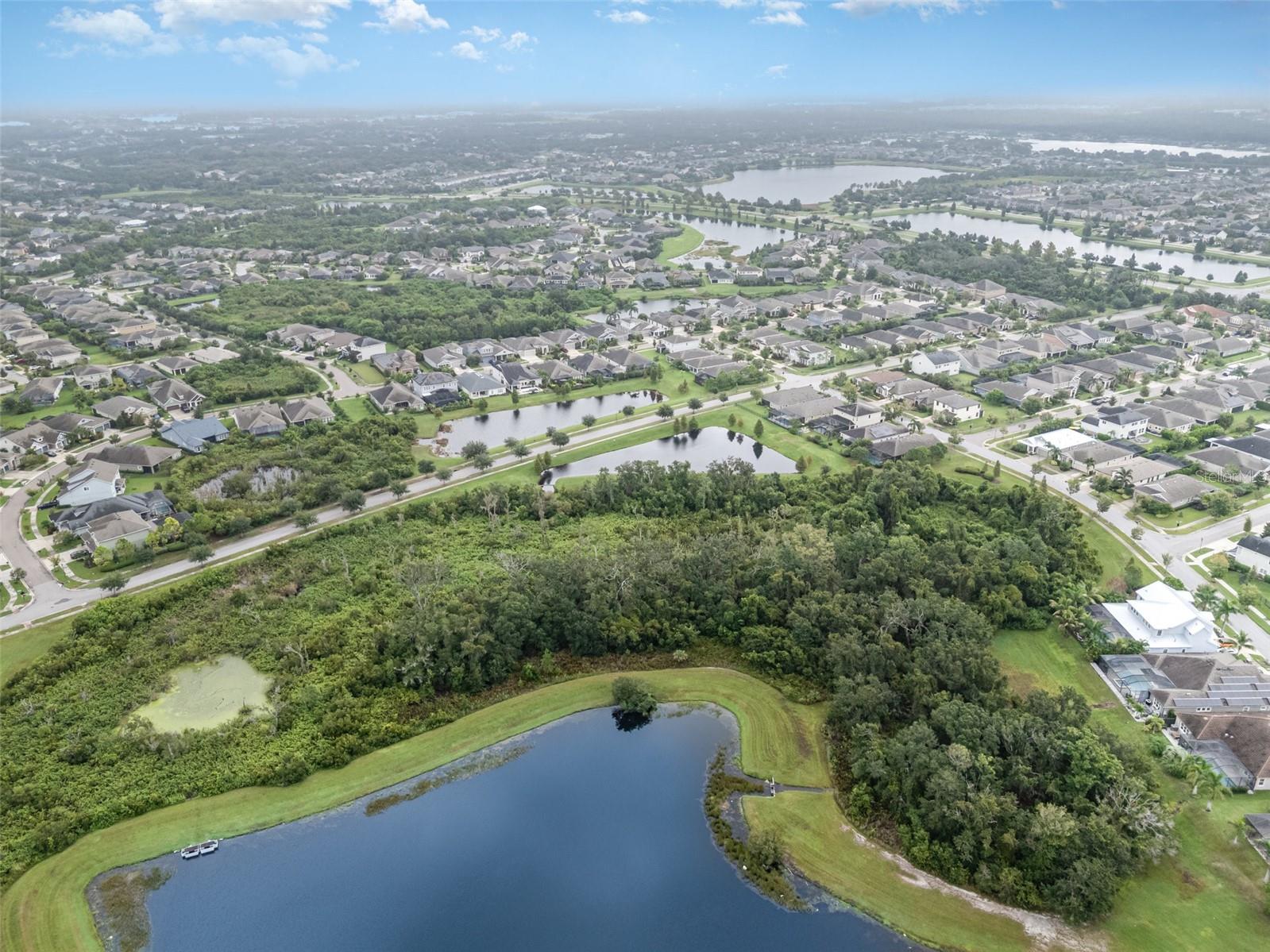 Listing photo id 35 for 6313 Havensport Drive