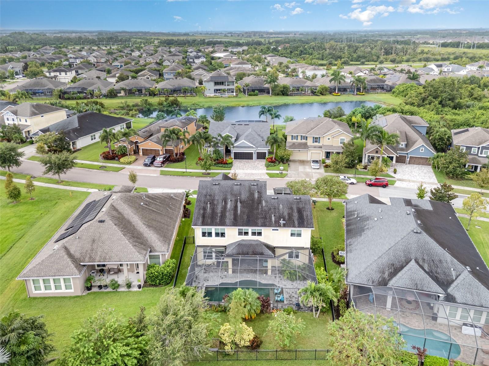 Listing photo id 38 for 6313 Havensport Drive