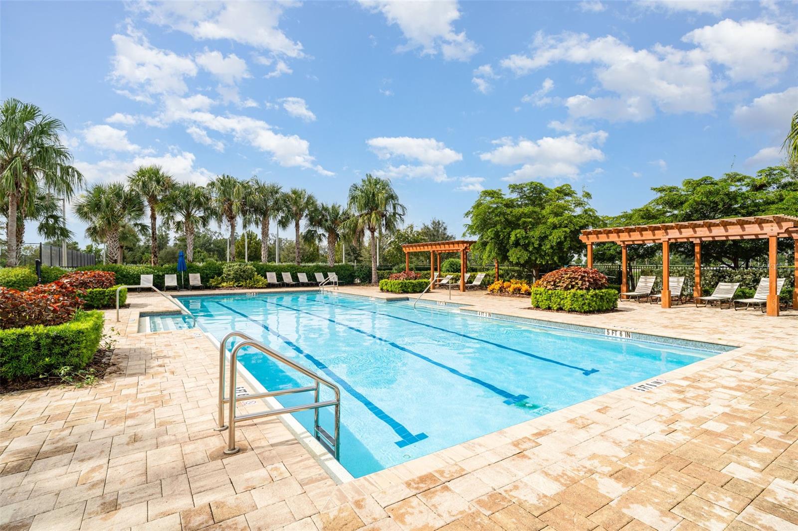 Listing photo id 47 for 6313 Havensport Drive