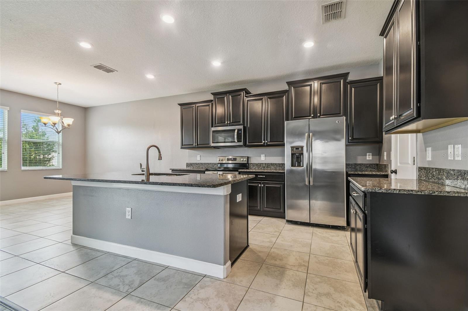 Image 10 of 60 For 10011 Ivory Drive