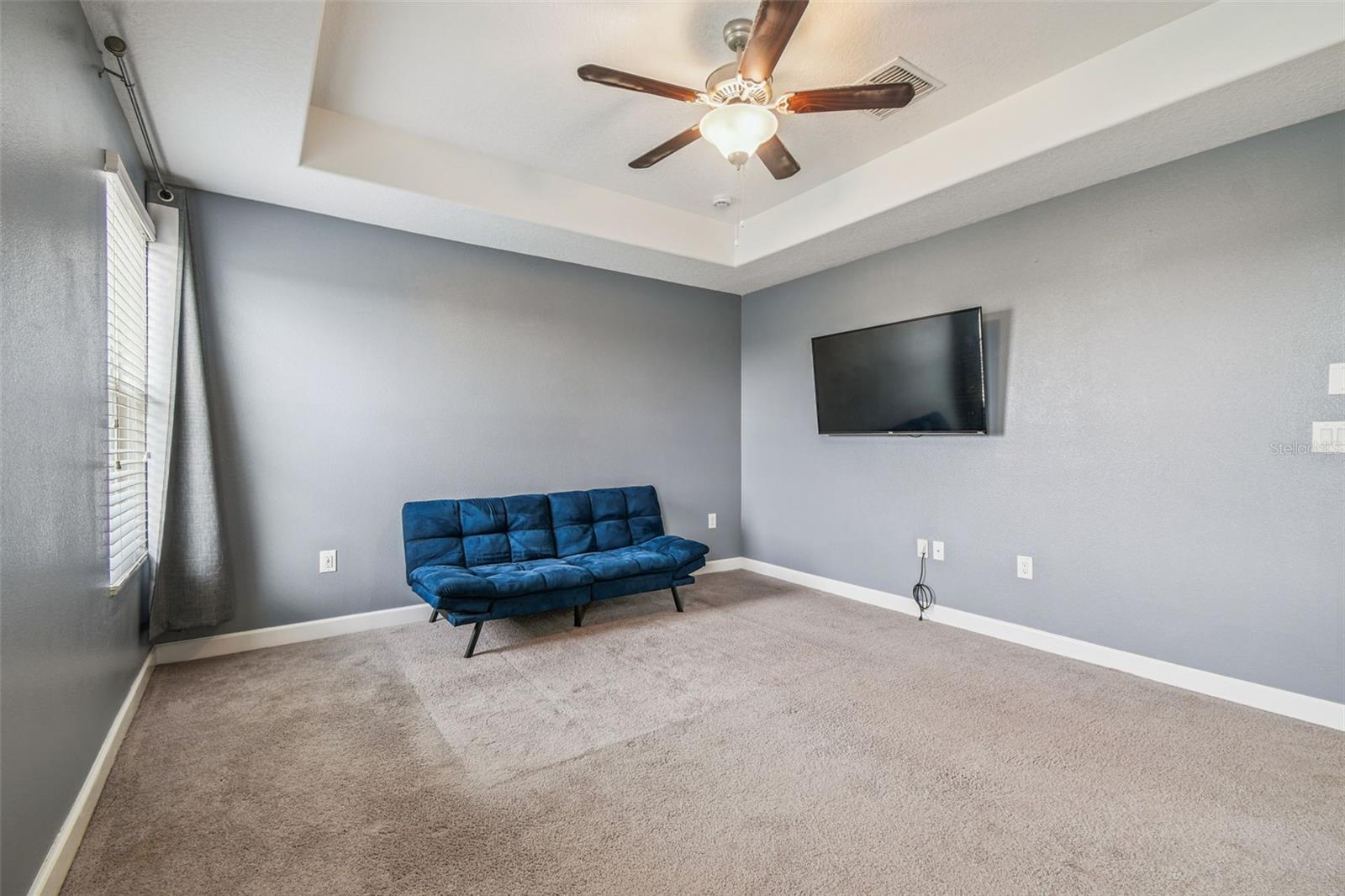 Image 33 of 60 For 10011 Ivory Drive