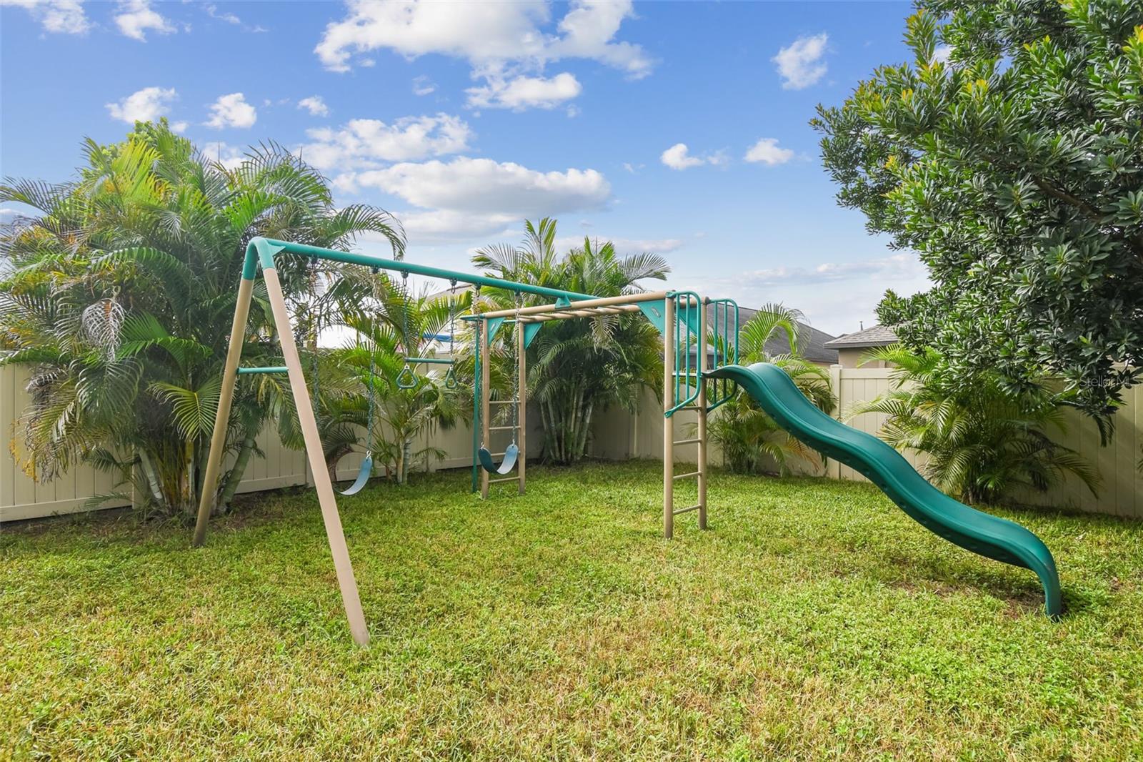 Image 41 of 60 For 10011 Ivory Drive