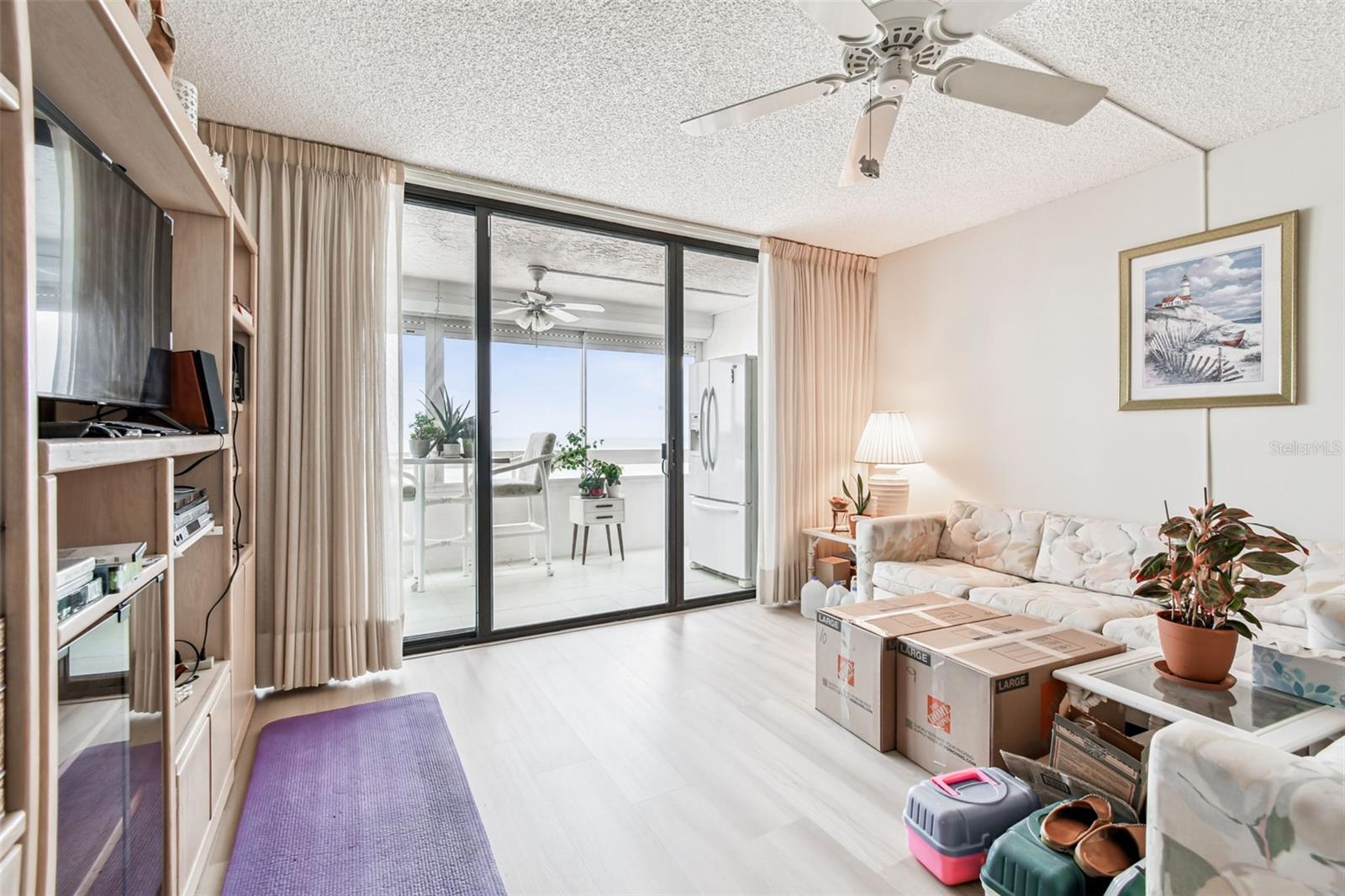 Image 15 of 50 For 17940 Gulf Boulevard 7b