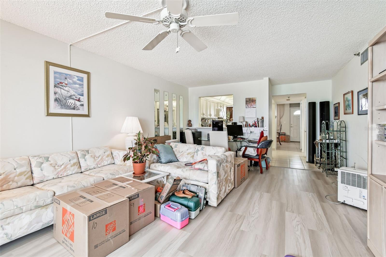 Image 16 of 50 For 17940 Gulf Boulevard 7b