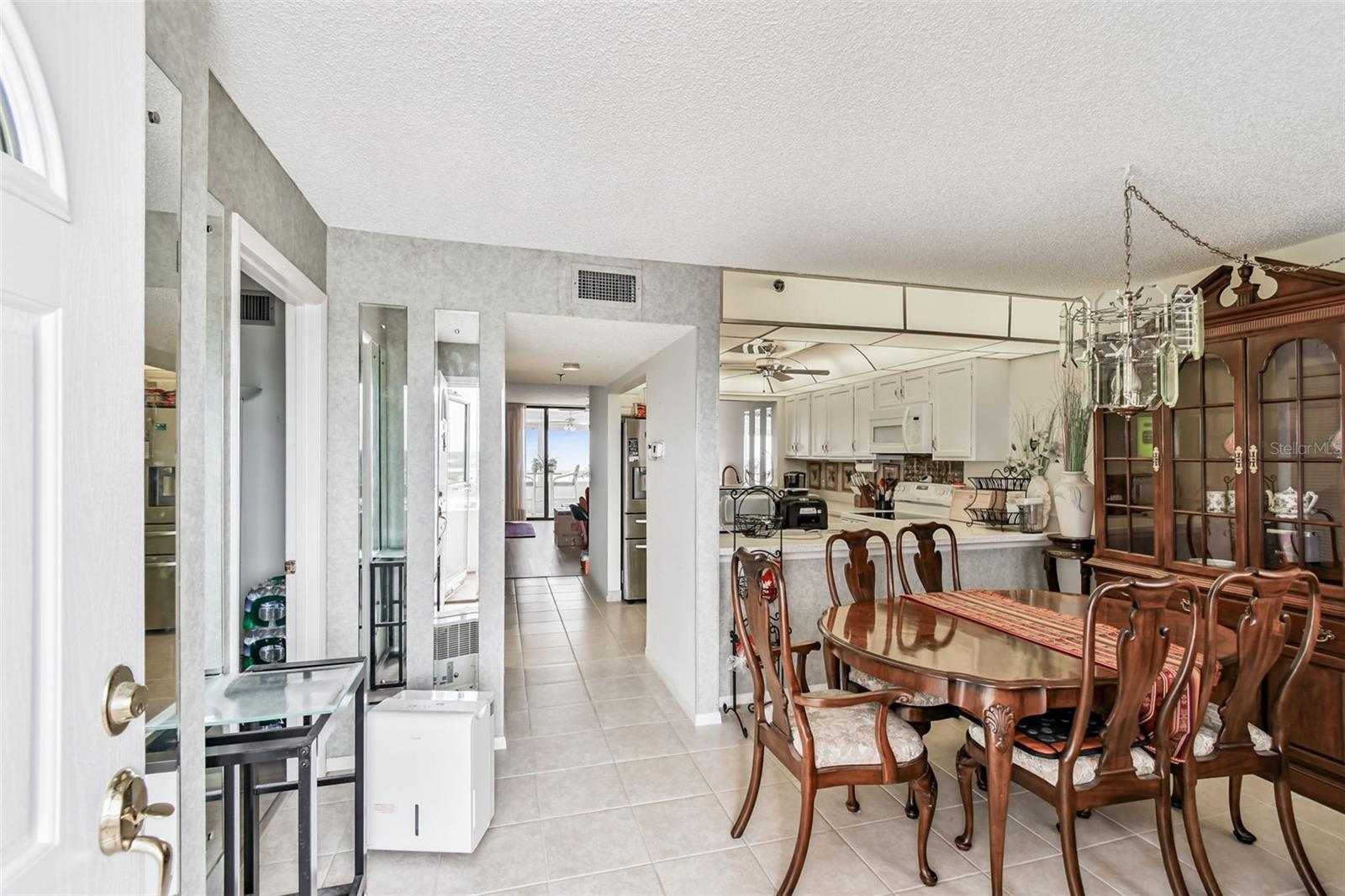 Image 4 of 50 For 17940 Gulf Boulevard 7b