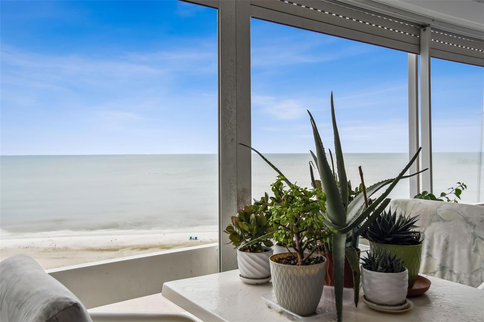 Image 42 of 50 For 17940 Gulf Boulevard 7b