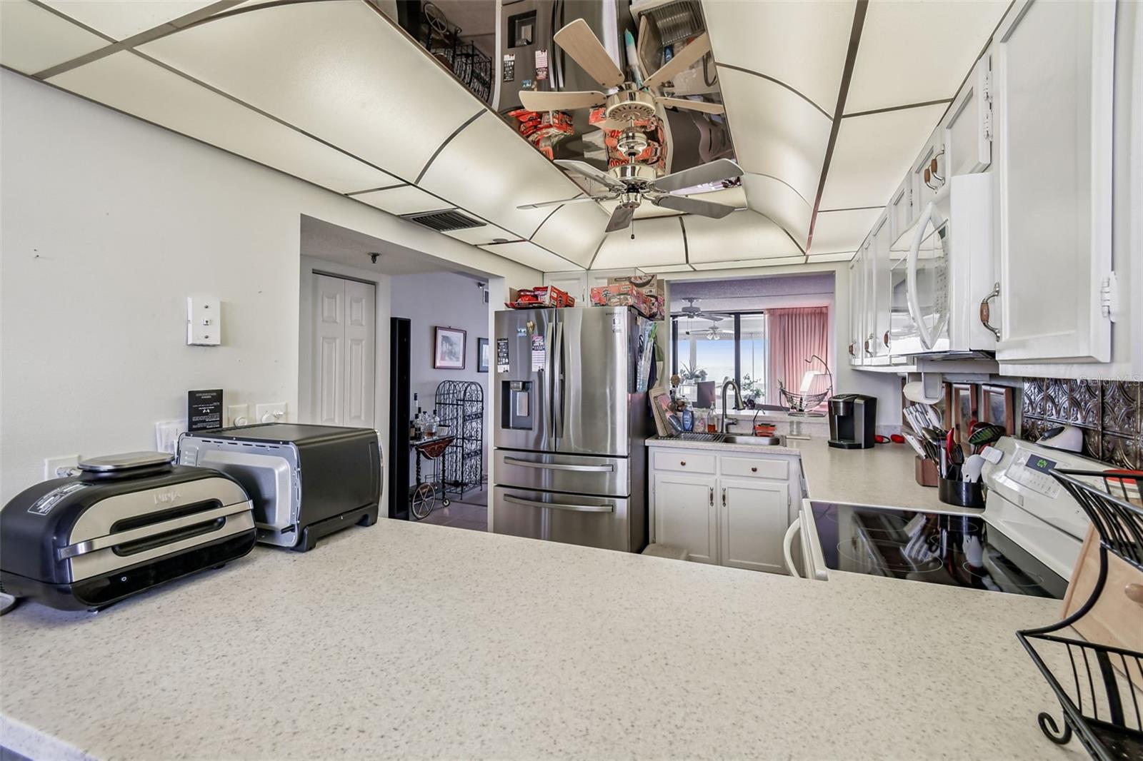 Image 7 of 50 For 17940 Gulf Boulevard 7b