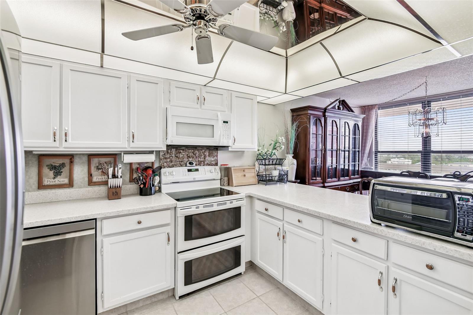 Image 9 of 50 For 17940 Gulf Boulevard 7b