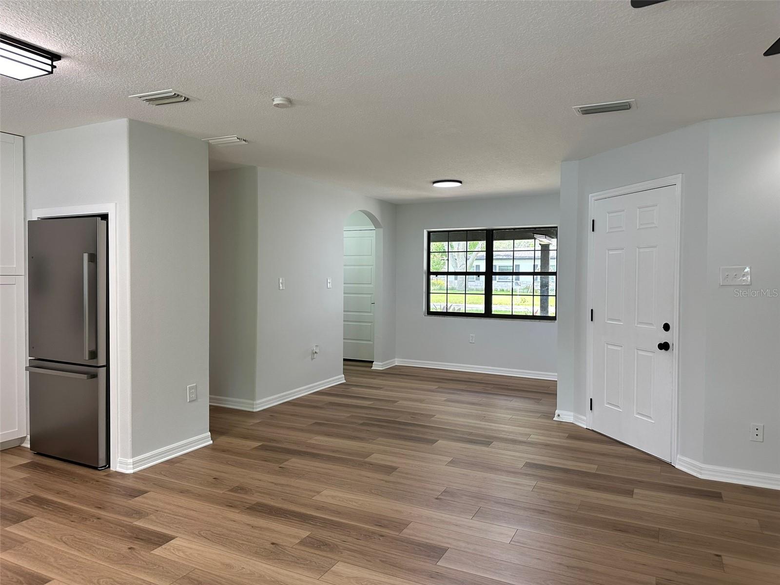 Image 10 of 14 For 1008 Bracewell Drive