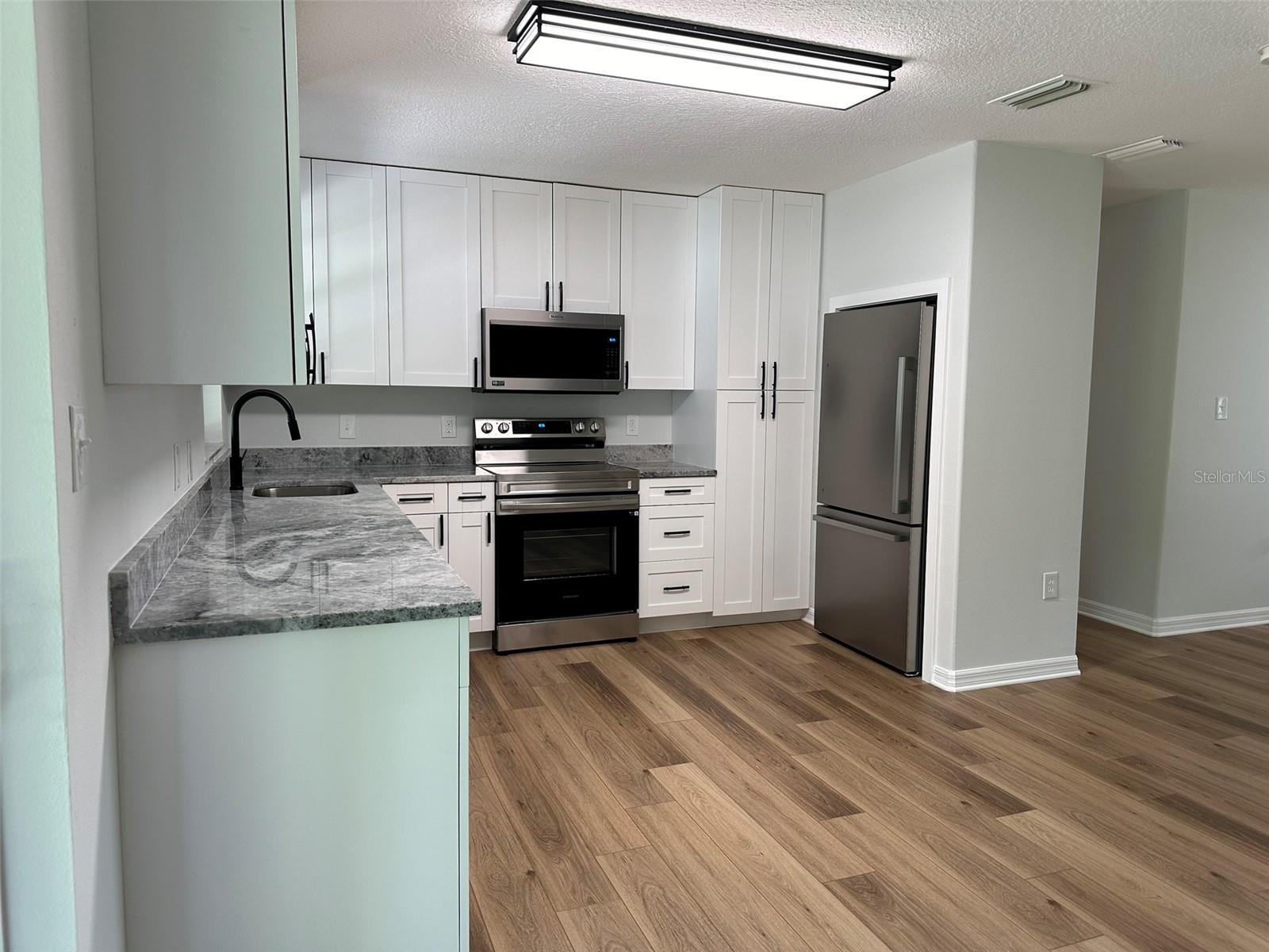 Image 11 of 14 For 1008 Bracewell Drive