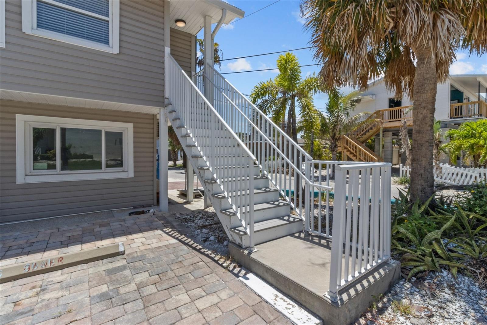 Image 51 of 52 For 205 Bay Plaza