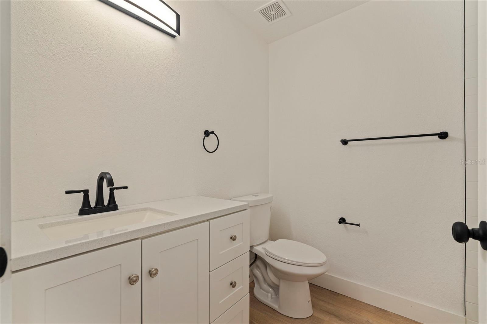 Image 20 of 30 For 3730 18th Terrace S
