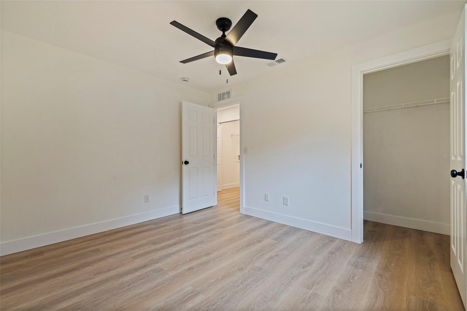 Image 23 of 30 For 3730 18th Terrace S