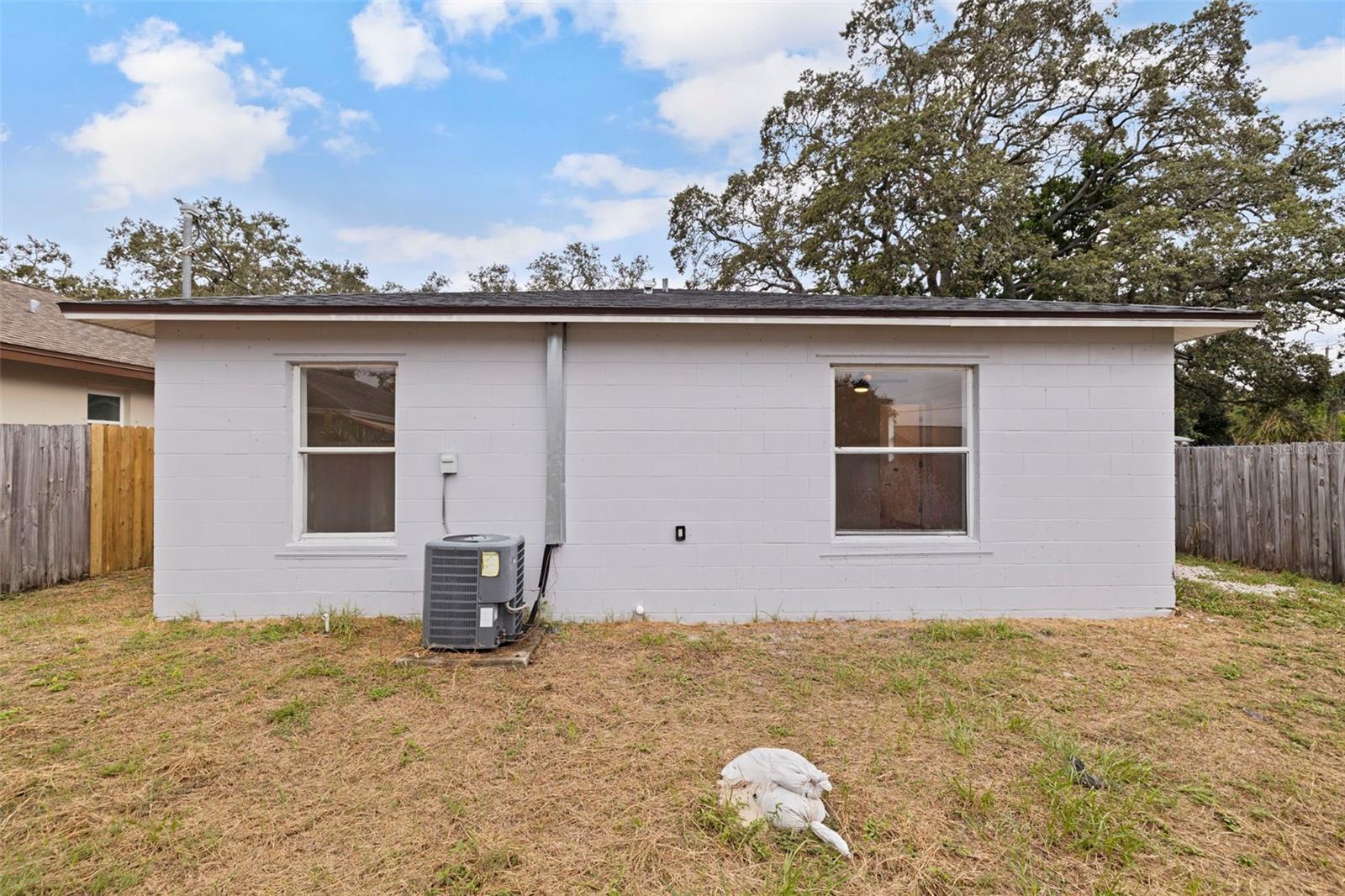 Image 28 of 30 For 3730 18th Terrace S