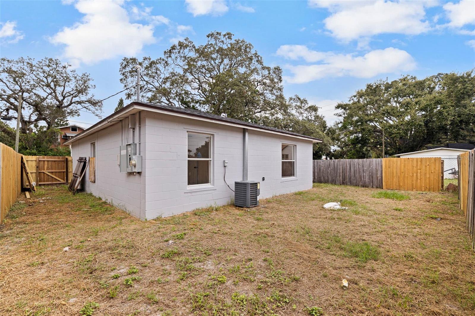 Image 29 of 30 For 3730 18th Terrace S