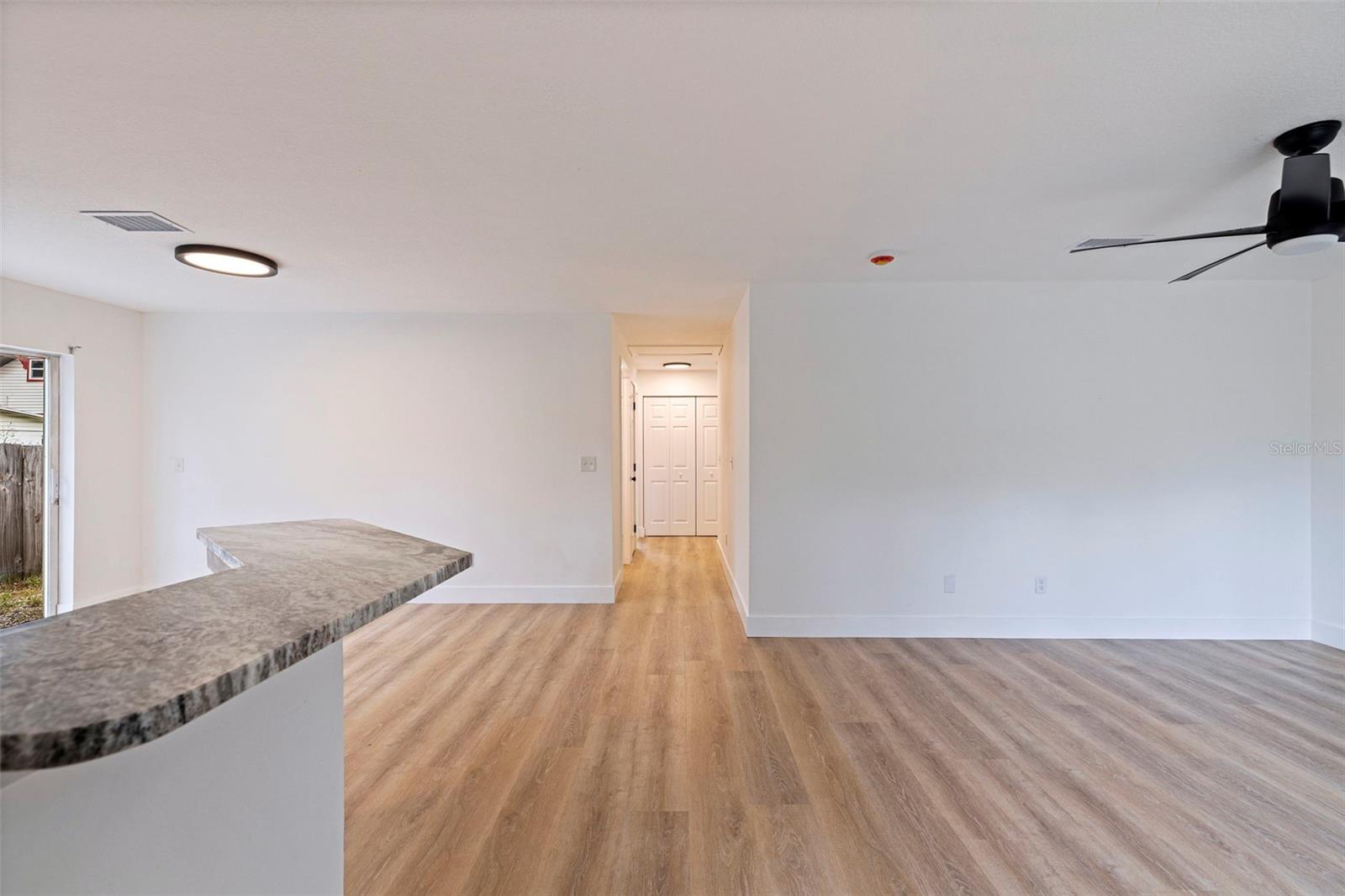 Image 4 of 30 For 3730 18th Terrace S