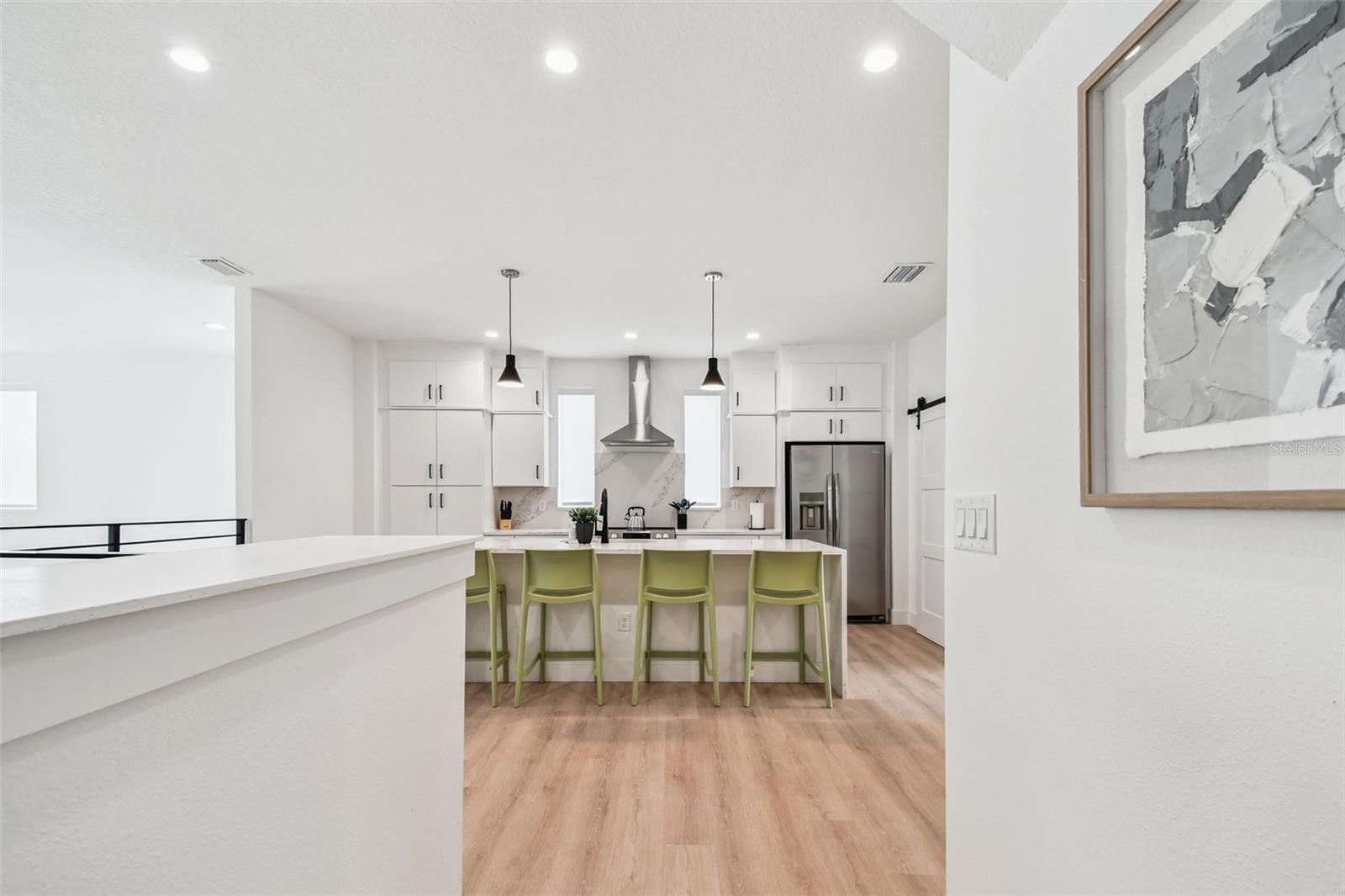 Image 31 of 85 For 3840 Pompano Drive Se