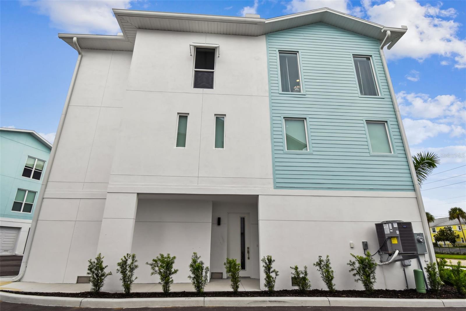 Image 51 of 85 For 3840 Pompano Drive Se