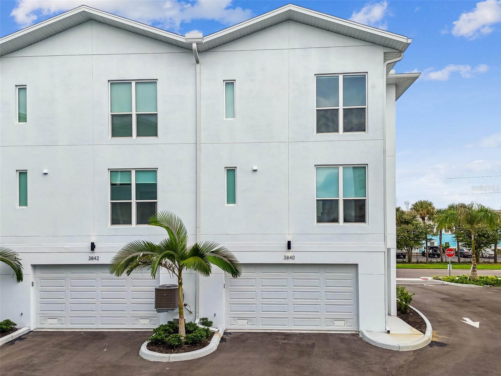 Image 71 of 85 For 3840 Pompano Drive Se