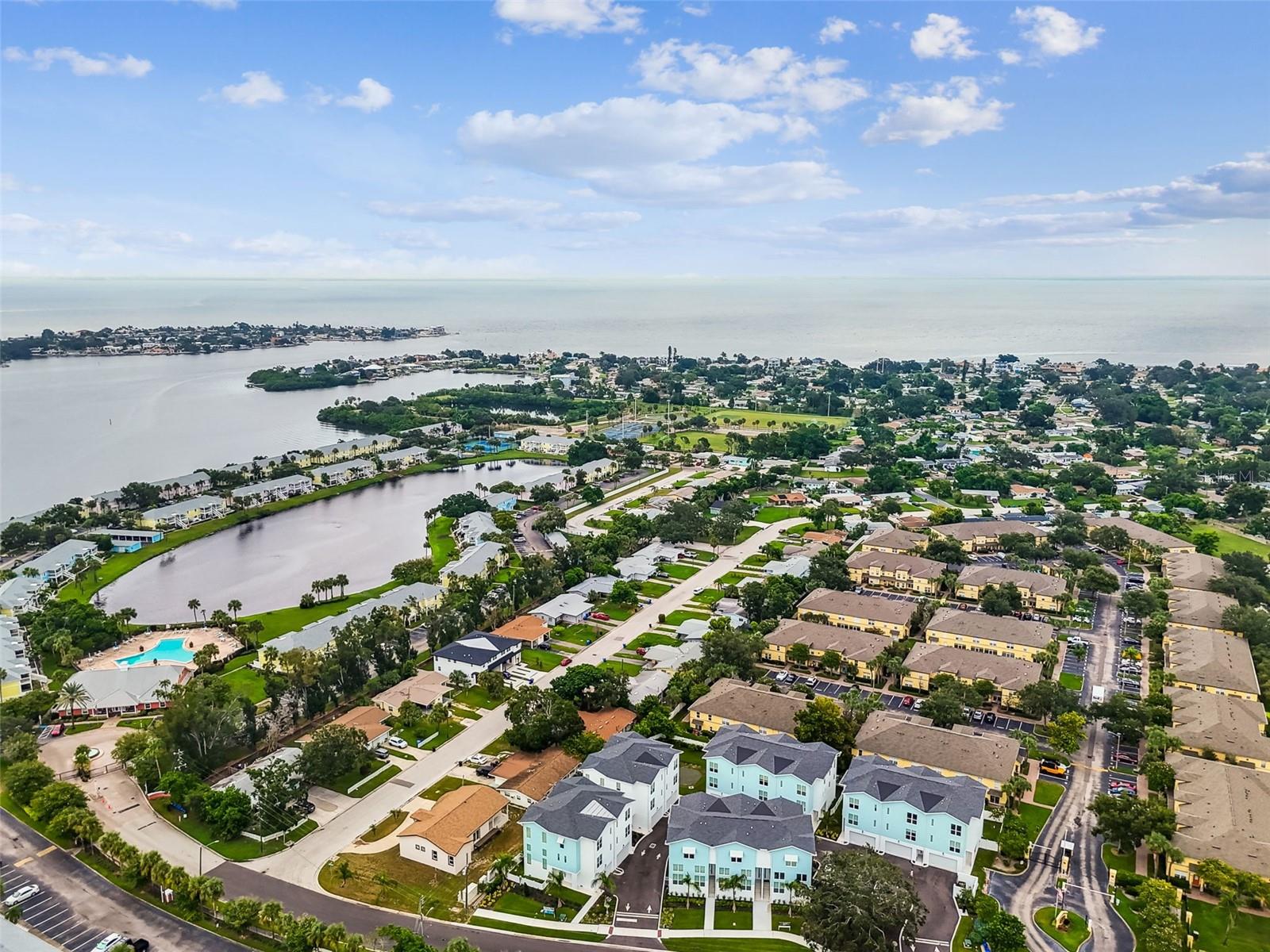 Image 83 of 85 For 3840 Pompano Drive Se
