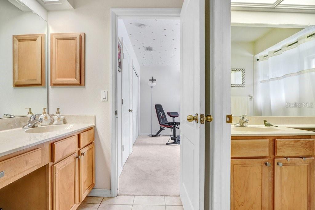 Image 22 of 35 For 2813 Norwood Hills Lane