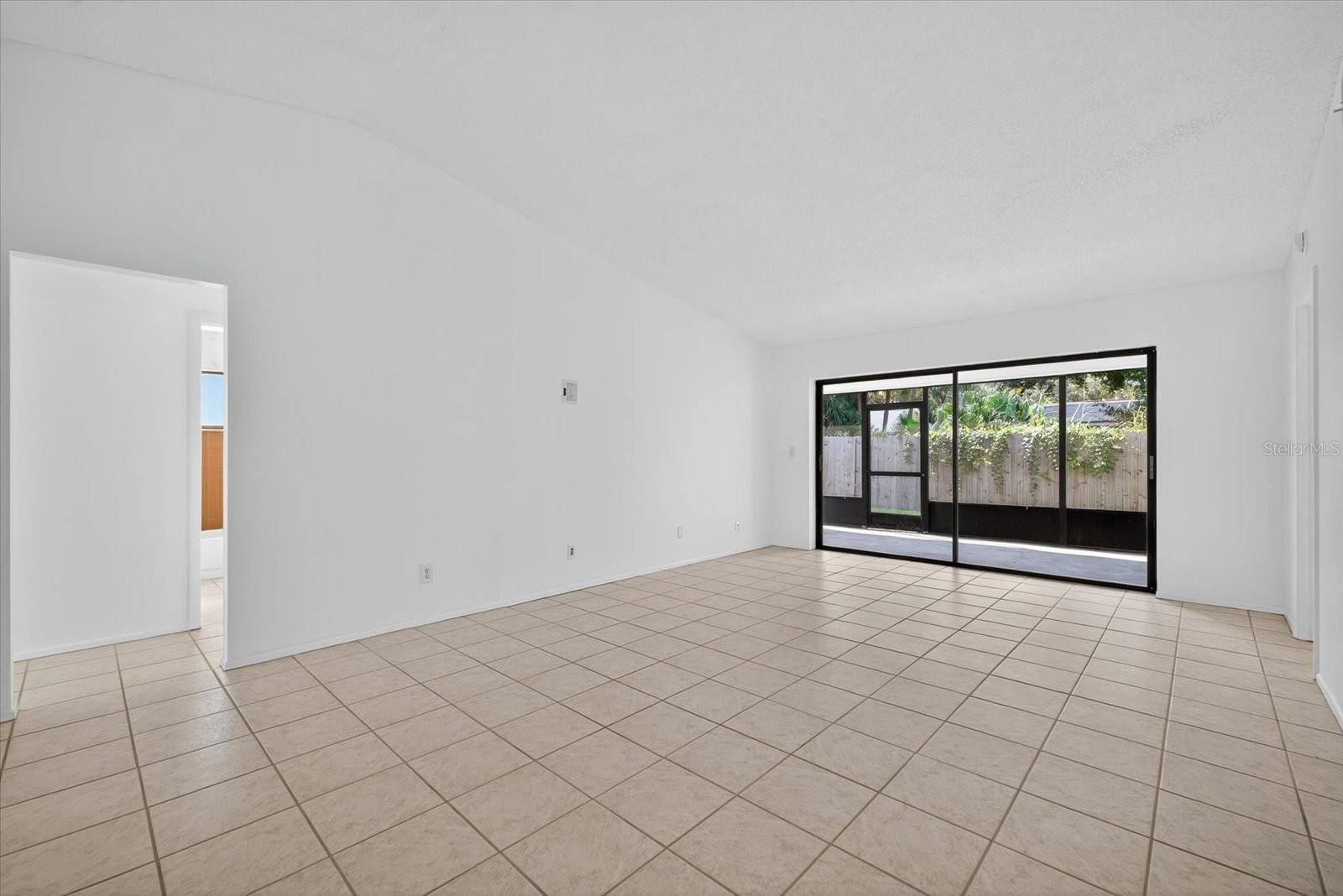 Image 17 of 21 For 3172 Cypress Green Drive