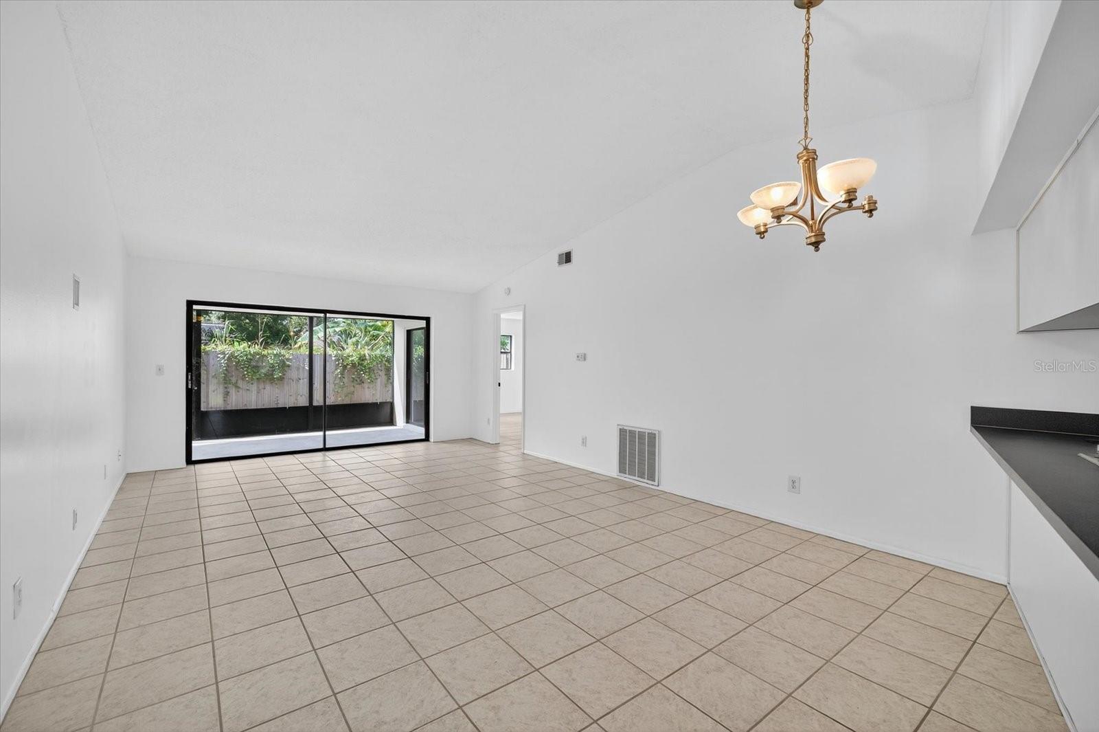 Image 19 of 21 For 3172 Cypress Green Drive