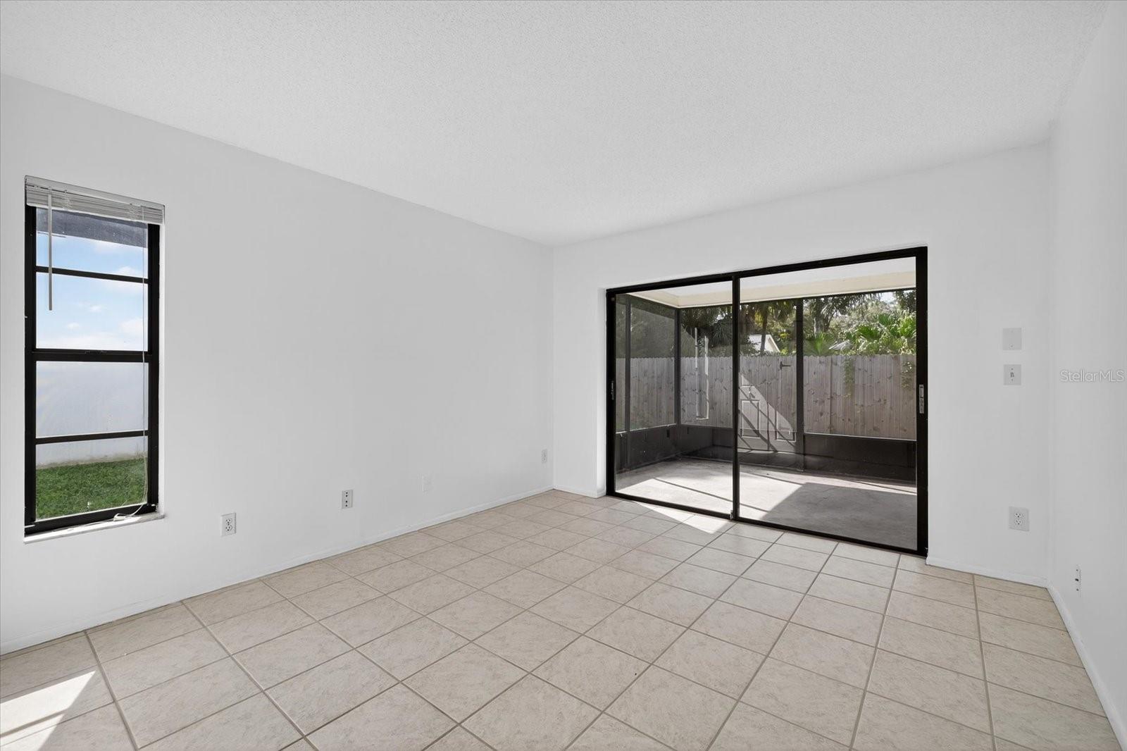 Image 8 of 21 For 3172 Cypress Green Drive