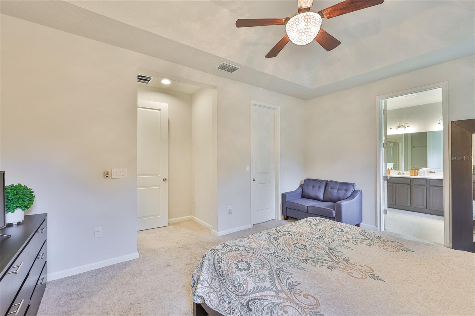 Image 33 of 48 For 11412 Blue Woods Drive