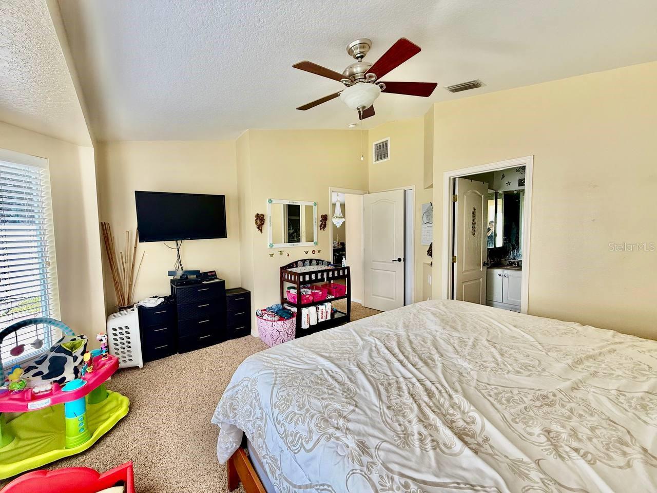 Image 12 of 19 For 18108 Lembrecht Way