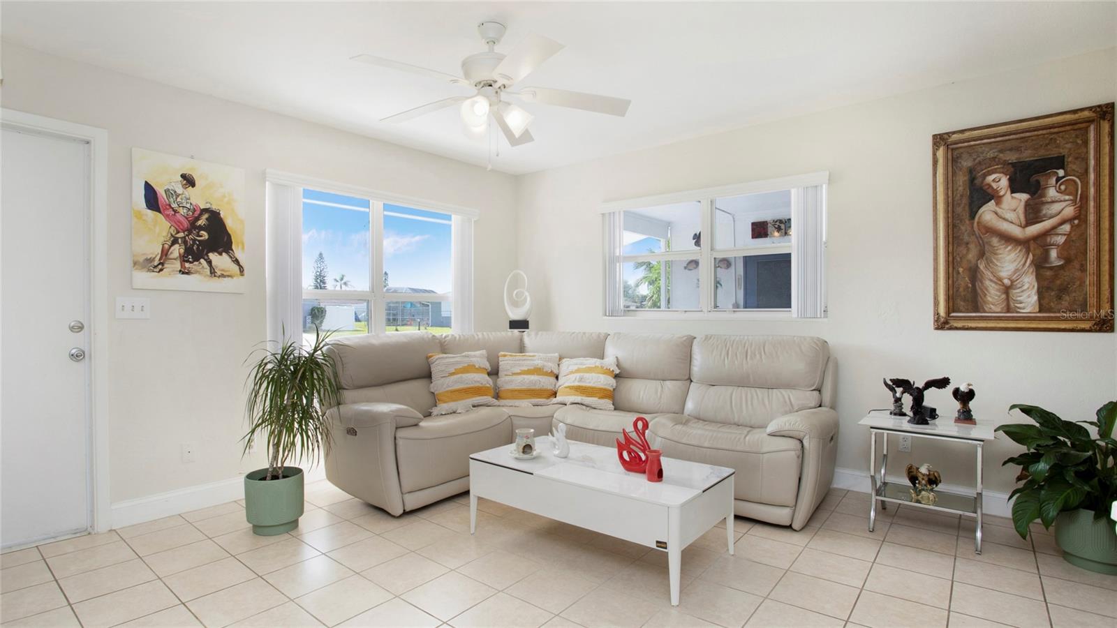 Image 20 of 23 For 515 York Road