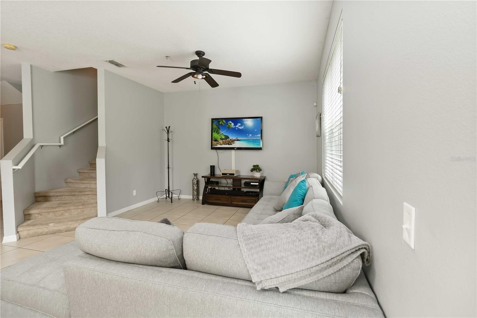Image 10 of 33 For 2281 Betsy Ross Lane 1