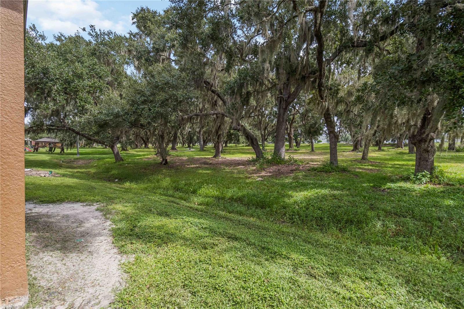 Image 31 of 33 For 2281 Betsy Ross Lane 1