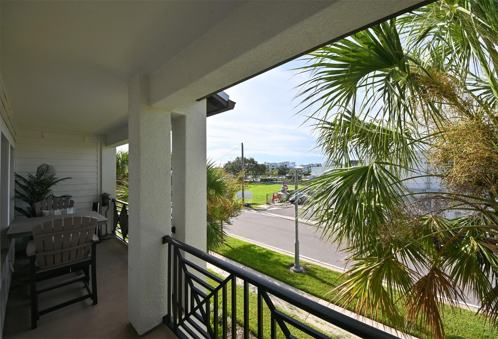 Image 17 of 60 For 4941 Price Avenue 6