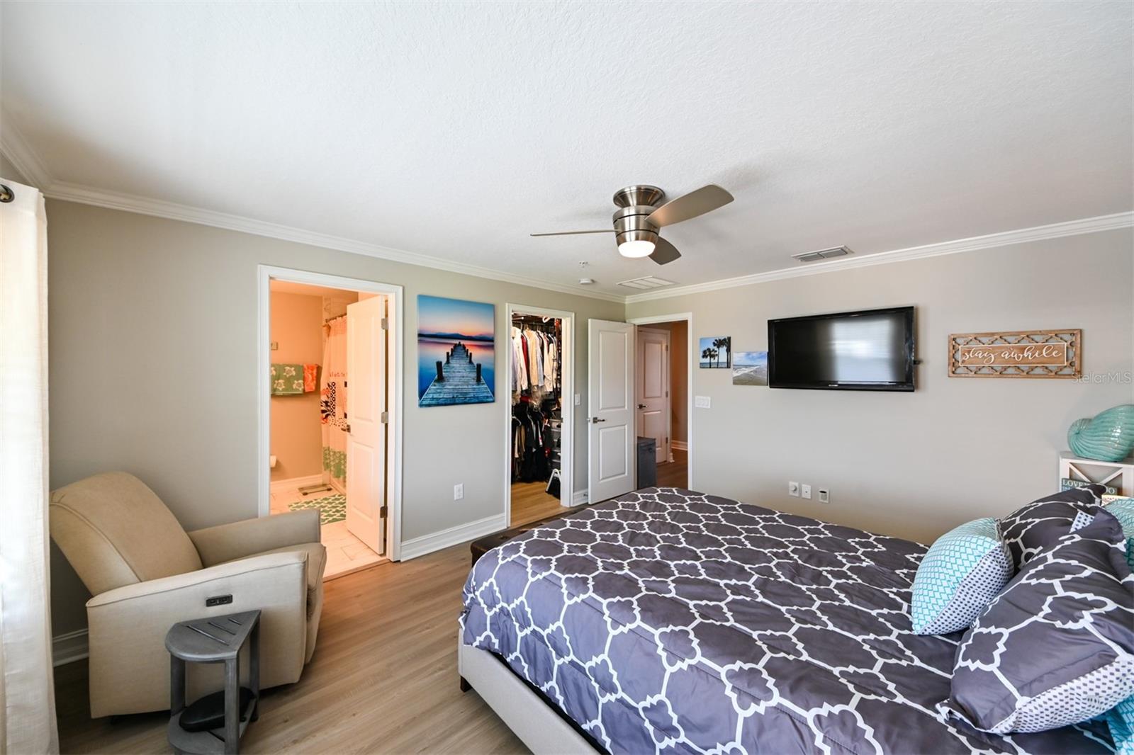 Image 28 of 60 For 4941 Price Avenue 6