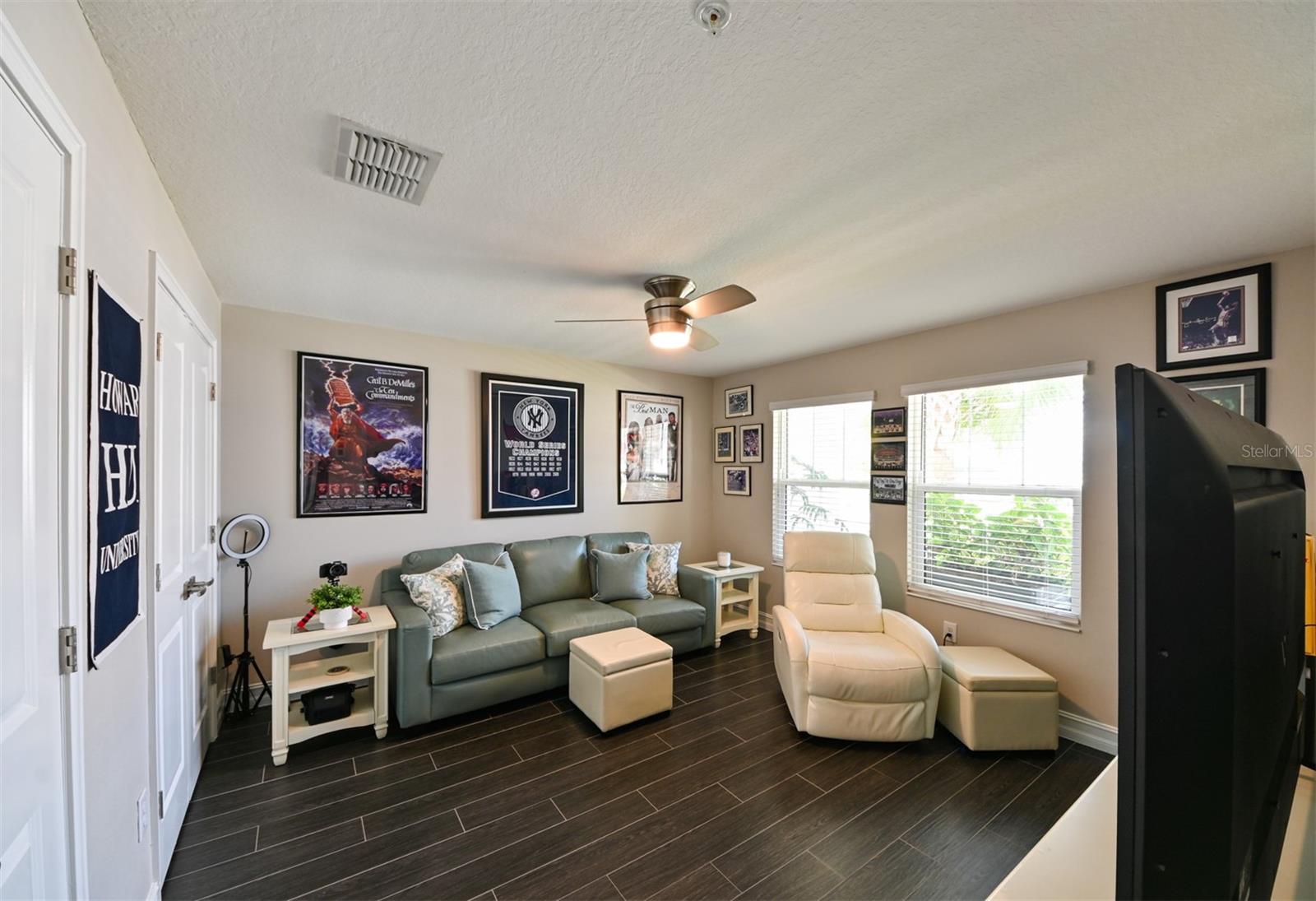 Image 35 of 60 For 4941 Price Avenue 6