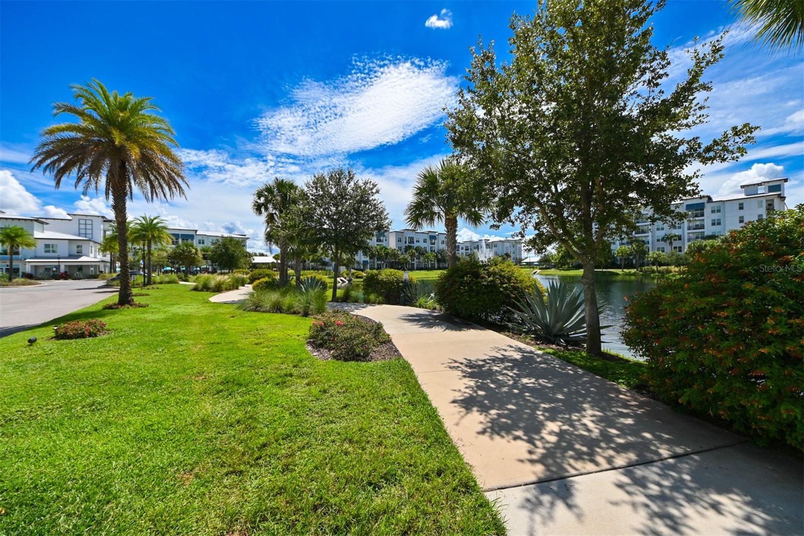 Image 46 of 60 For 4941 Price Avenue 6