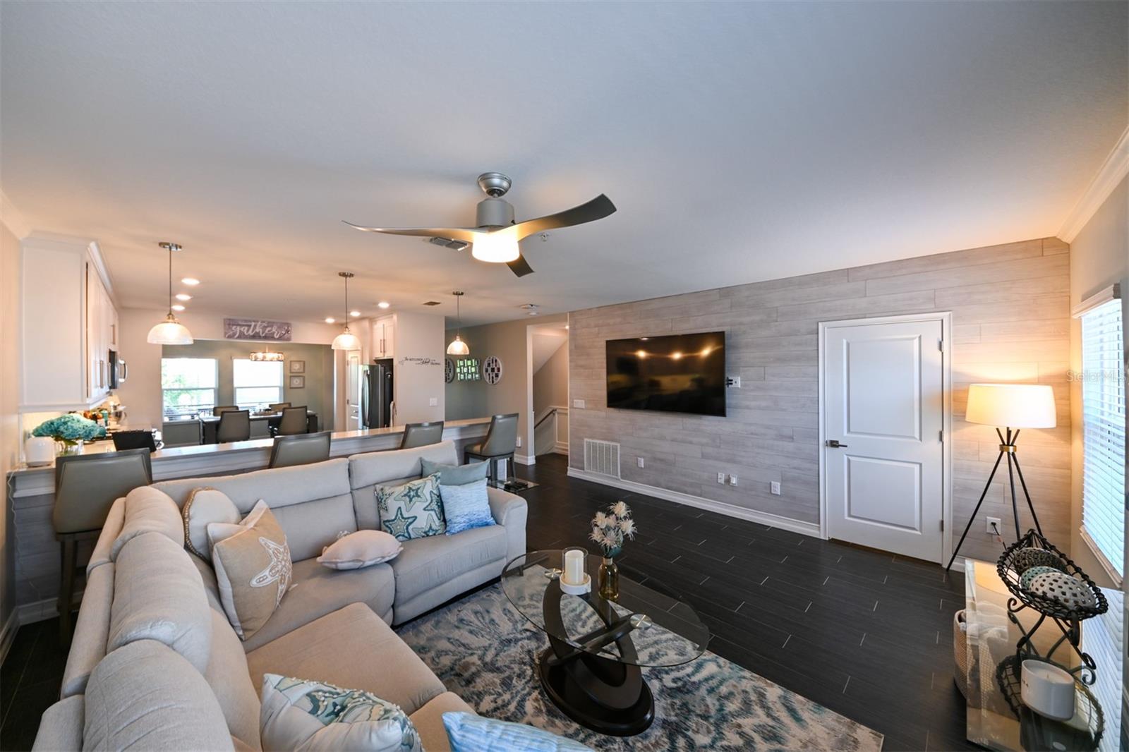 Image 8 of 60 For 4941 Price Avenue 6