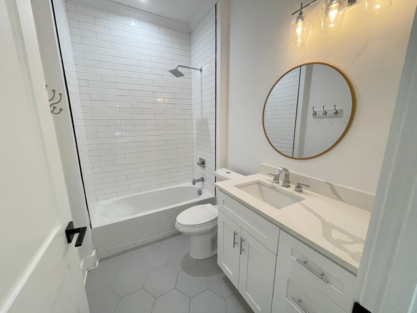 Image 15 of 24 For 4309 Grady Avenue