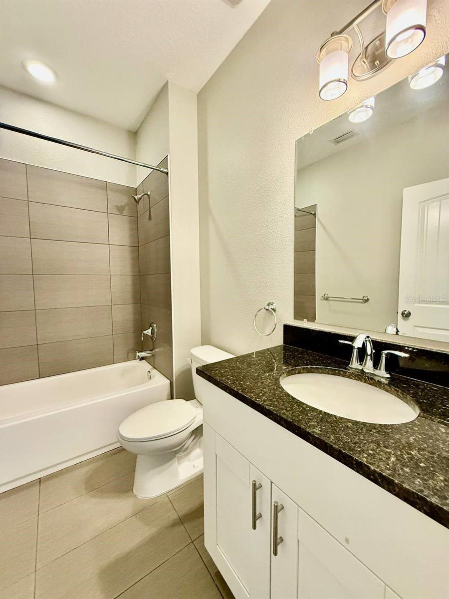 Image 26 of 29 For 6921 Interbay Boulevard 3